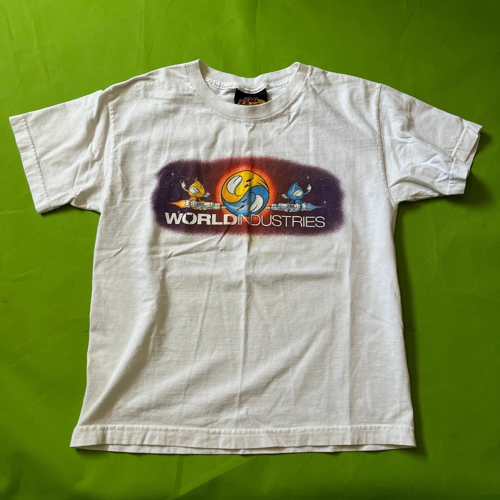 VTG World Industries Kids White Graphic T-Shirt Flameboy Wet Willy Skate Size M